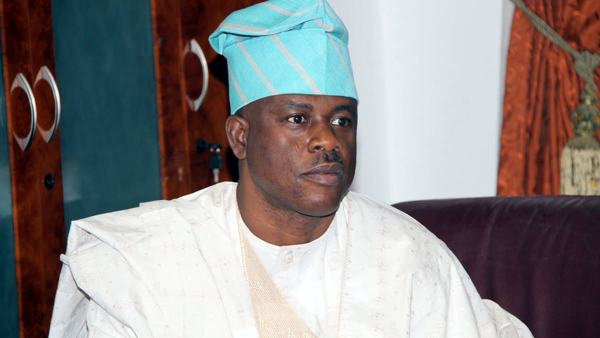Despite Buhari's travel ban, Obanikoro, Omisore recover passports from EFCC, jet to US