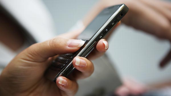 Nigerians set to enjoy more smartphones without SIM cards