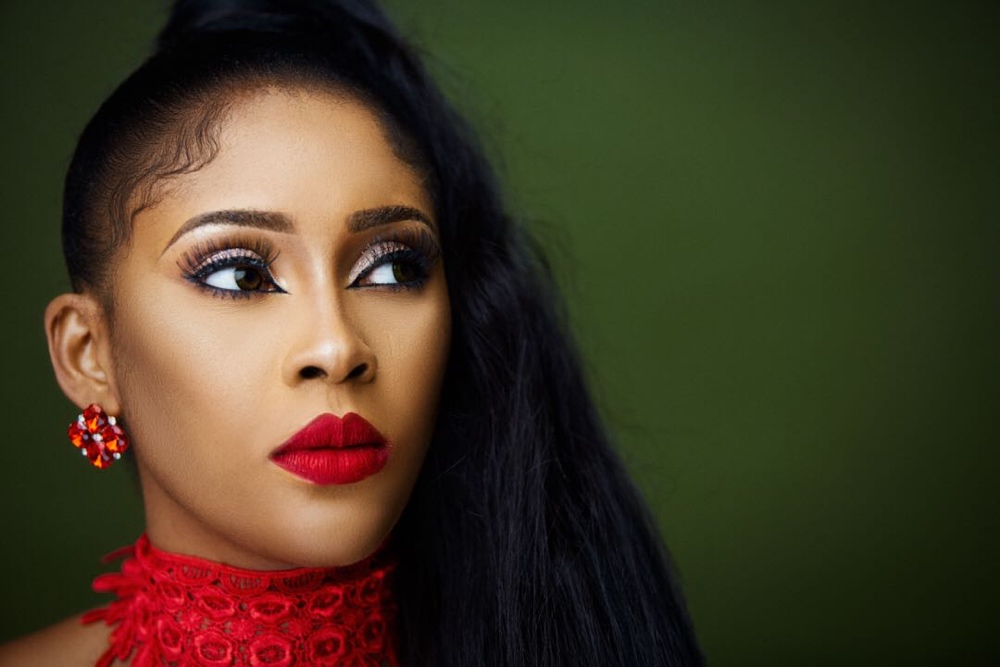 Amidst pregnancy rumours, Sandra Okagbue releases birthday pictures