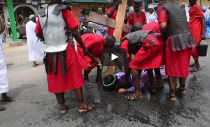 Station of the Cross: Drama as ‘Lagos Jesus’ collapse [Videos]