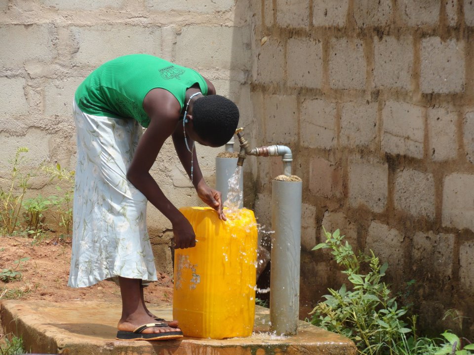Lagosians to start obtaining licence to drill borehole from 2020