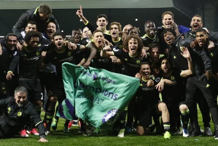 Batshuayi’s late winner delivers title for Chelsea