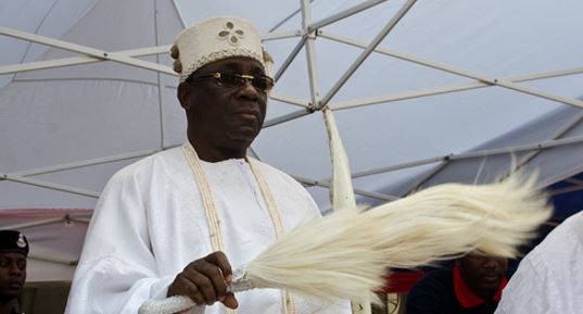 Buhari calls Oba of Lagos on 77th birthday