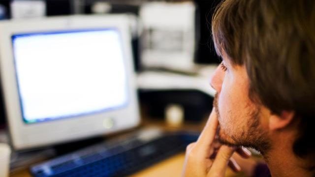 Germany plans one-off online registration for Internet users