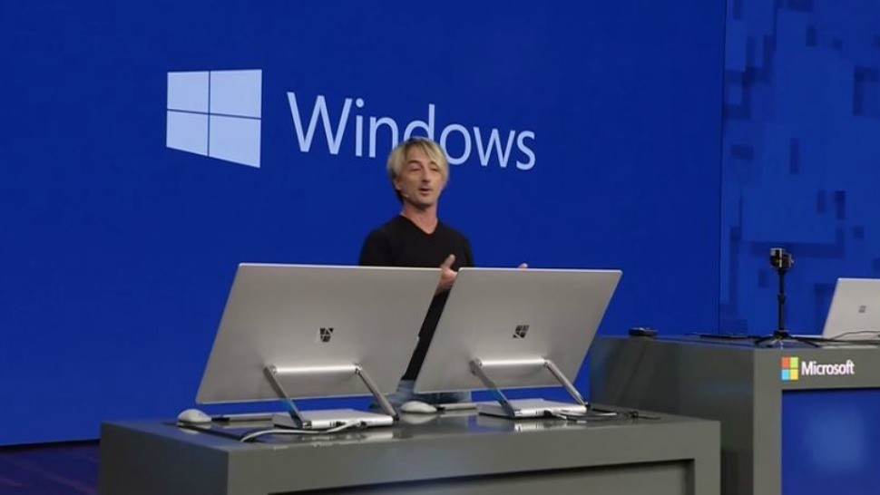 Microsoft unveils Big Updates, VR hand controllers at Build 2017 developers conference