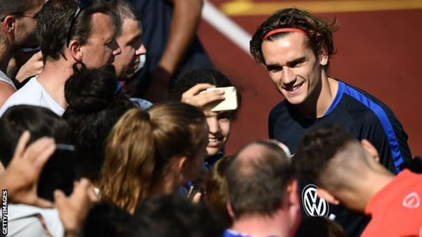 Man Utd cool interest in Antoine Griezmann after Zlatan Ibrahimovic injury