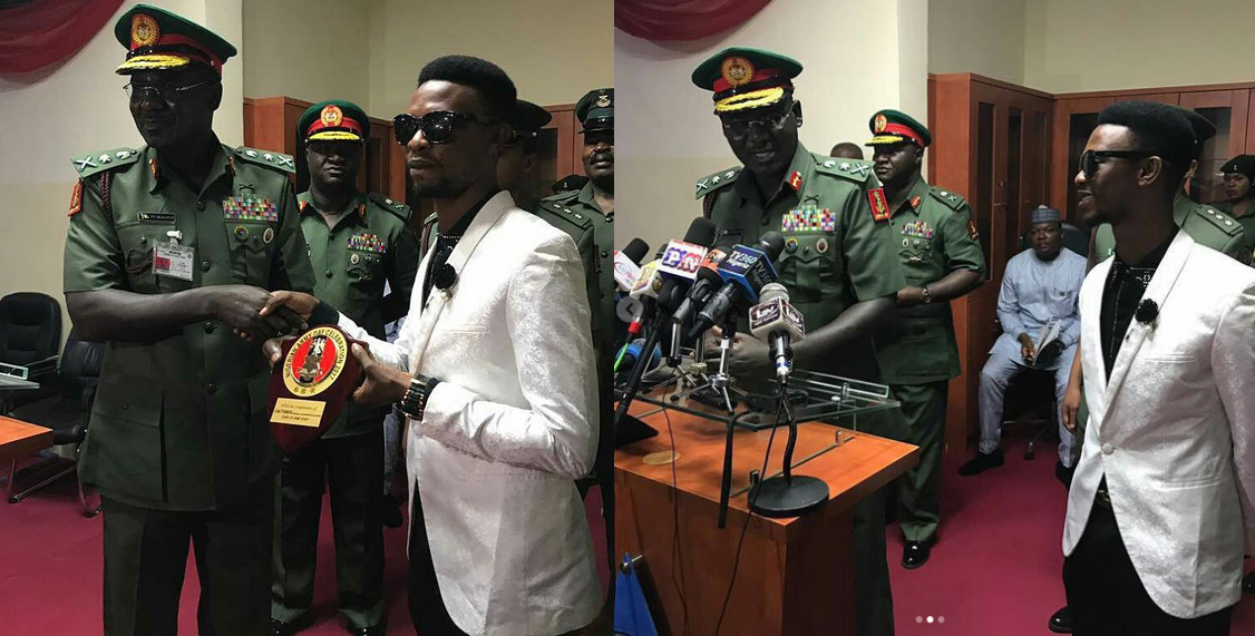 I Go Dye bags award from Nigerian Army
