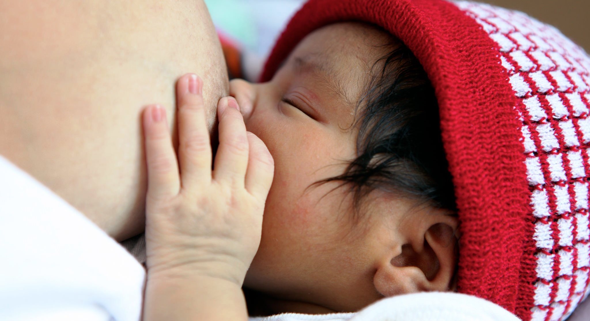Exclusive breastfeeding prevents infants, mothers’ deaths – report