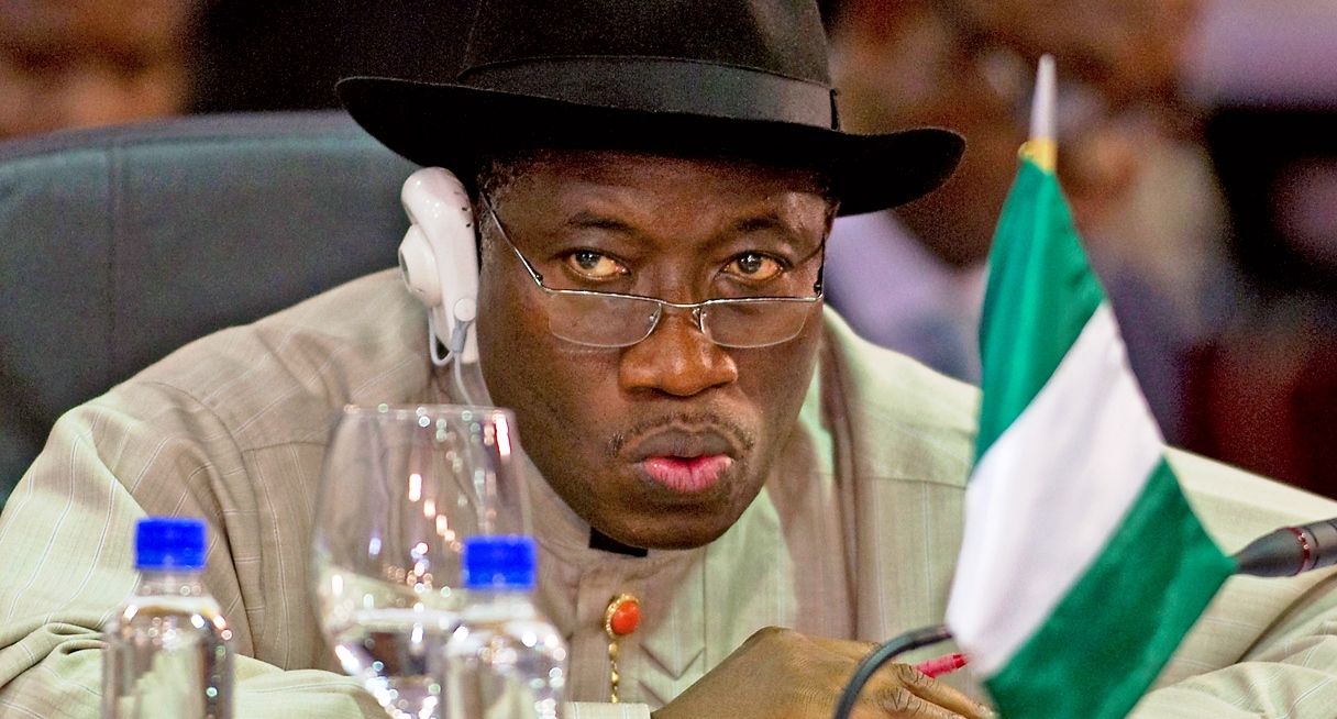 Bayelsa govt honours Jonathan, Dickson, others