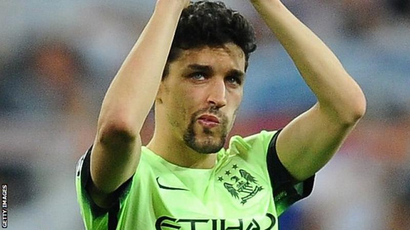 Sevilla sign Jesus Navas from Manchester City on four-year contract