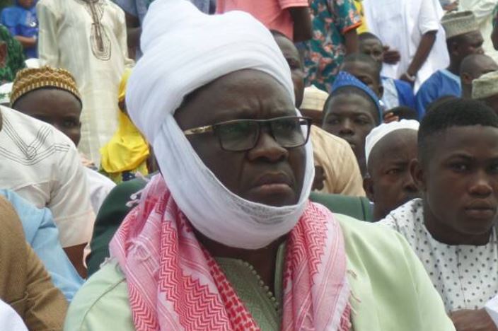 Fayose’s political appointees dump PDP, defect massively to APC
