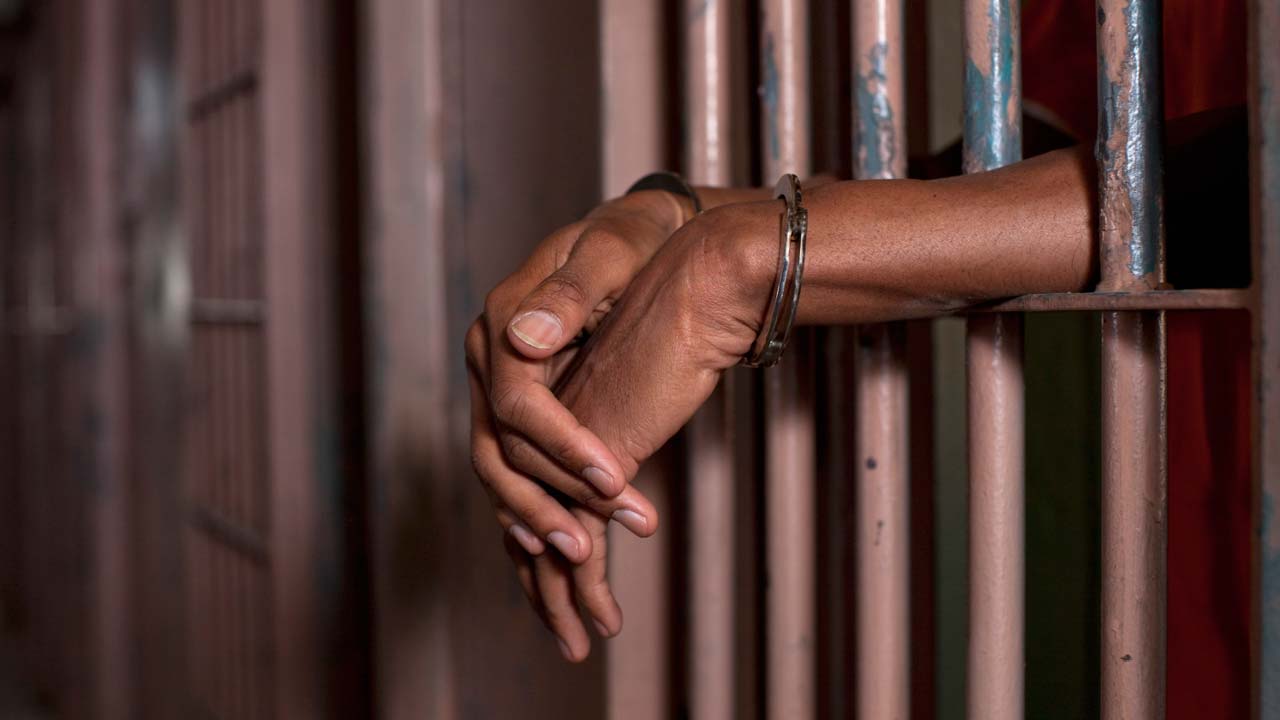 Court frees man after 15 years in prison without trial