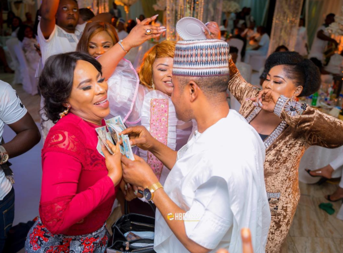 [Video] Saidi Balogun reconciles with ex-wife Fathia, at Mercy Aigbe’s birthday bash