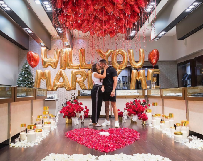 How to pull off the perfect Valentine’s day proposal