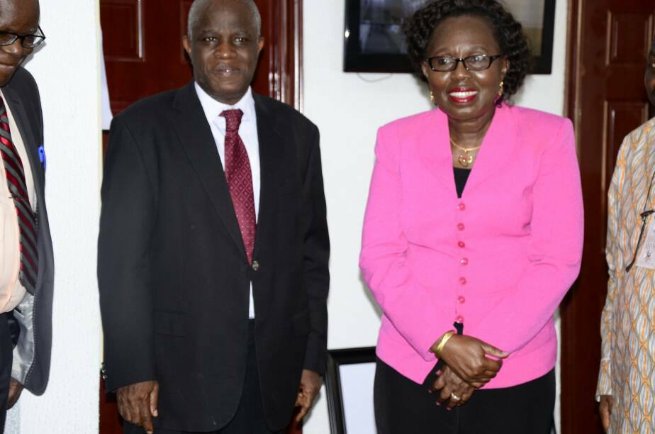 FUTA VC lauds Betty Akeredolu on breast cancer awareness