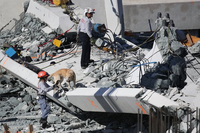 16 dead after bridge collapses, others feared trapped