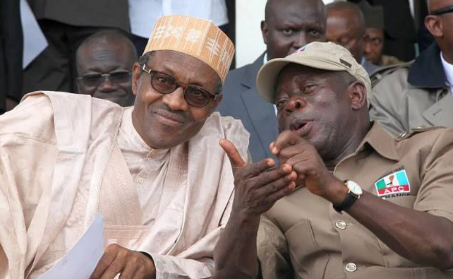 #EkitiDecides: Buhari storms Ado Ekiti