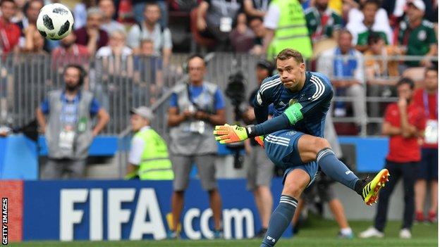 Transfer: Neuer rules out joining Premier League club