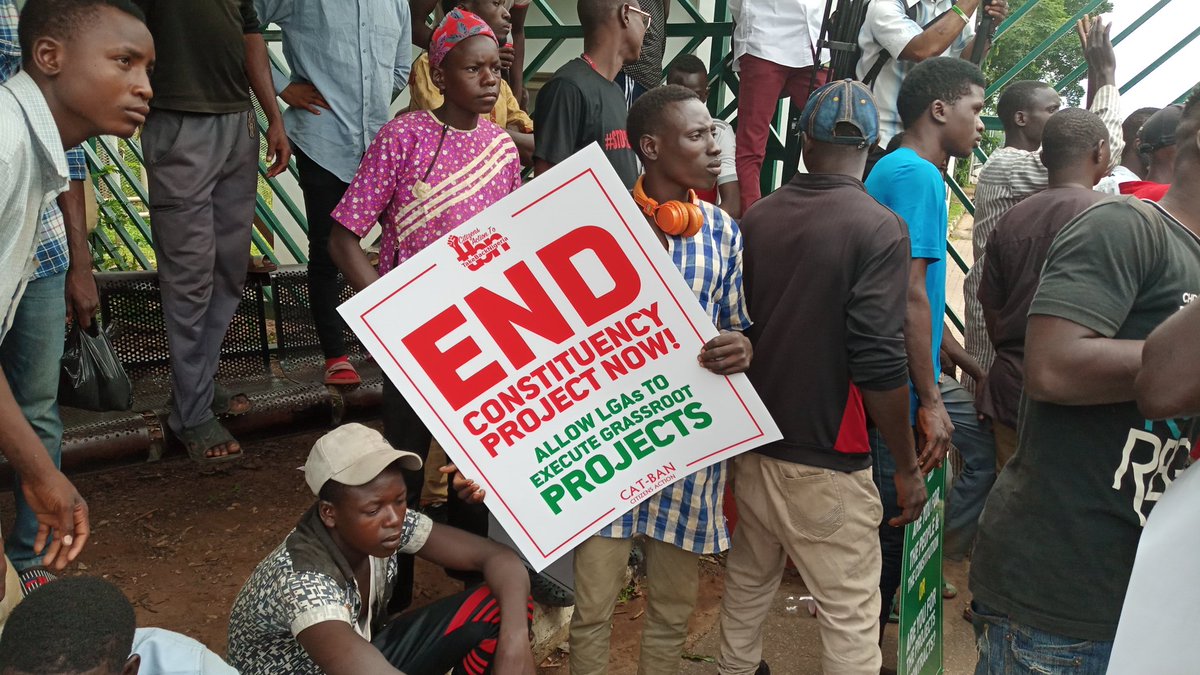 Mayhem at NASS complex as Police fire teargas at CATBAN protesters [VIDEO]