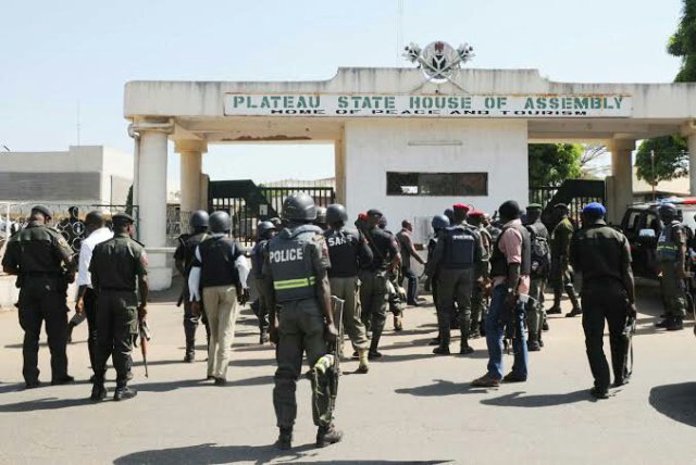 Fresh killings: Community takes victims’ corpses to Plateau Government House, Assembly