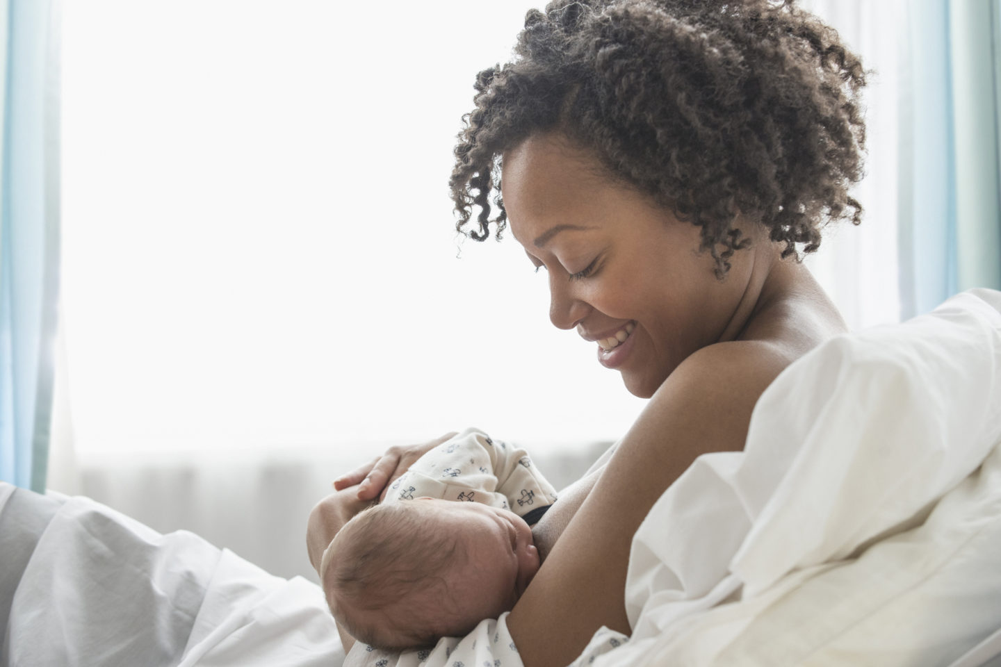 Difficulty in breastfeeding: Paediatrician urges mothers to seek medical advice