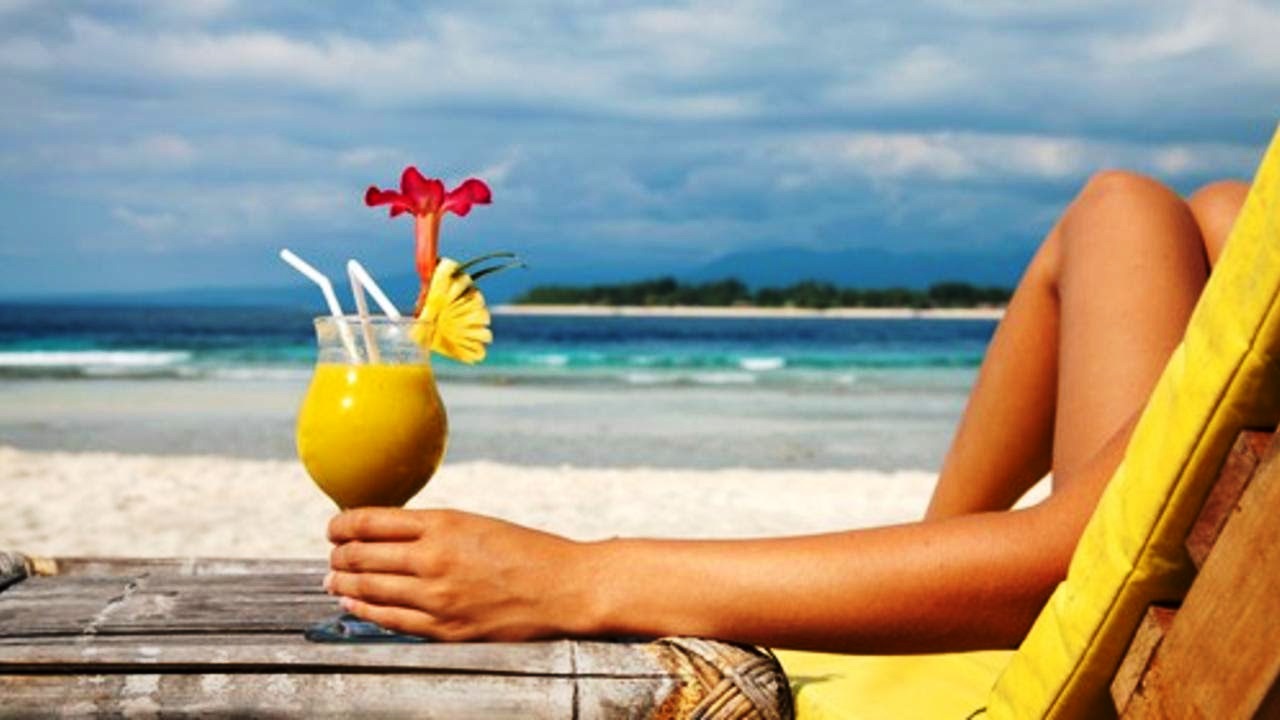 Six easy ways to stay in shape during vacation