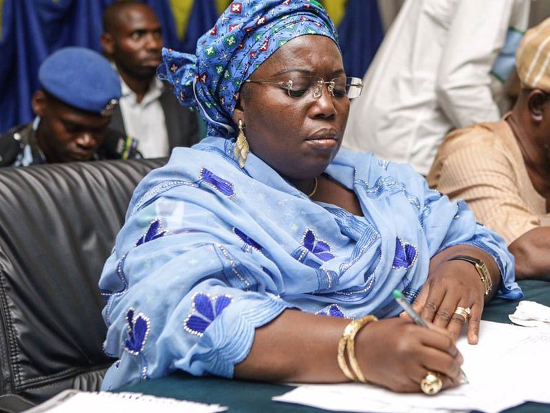 Lagos to recruit additional 1200 teachers