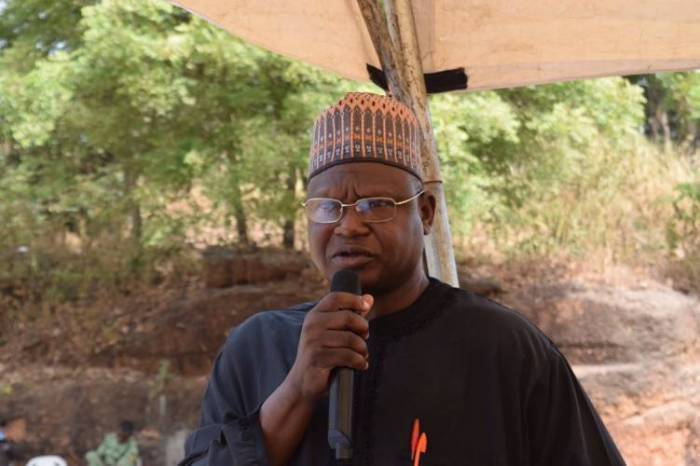 Buhari’s minister resigns after FEC meeting