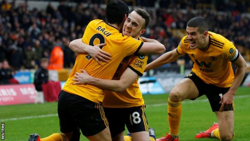 Wolves defeat Leicester in seven-goal thriller