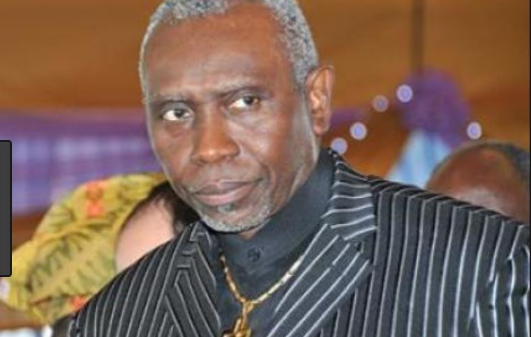 [Video] Ayo Oritsejafor under attack for selling ‘spiritual handkerchief’ $5000 each