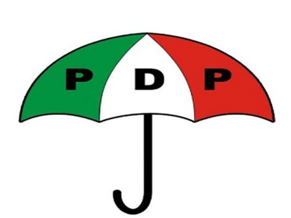 PDP condemns Buhari for allowing daughter fly presidential jet for private use
