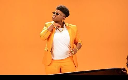 I am single, waiting for Dangote’s son- Teni The Entertainer