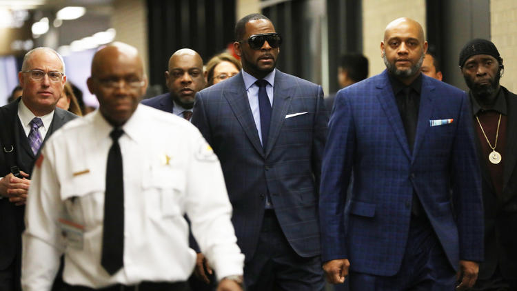 Sad! R.Kelly jailed after failing to pay more than $161,000 in child support