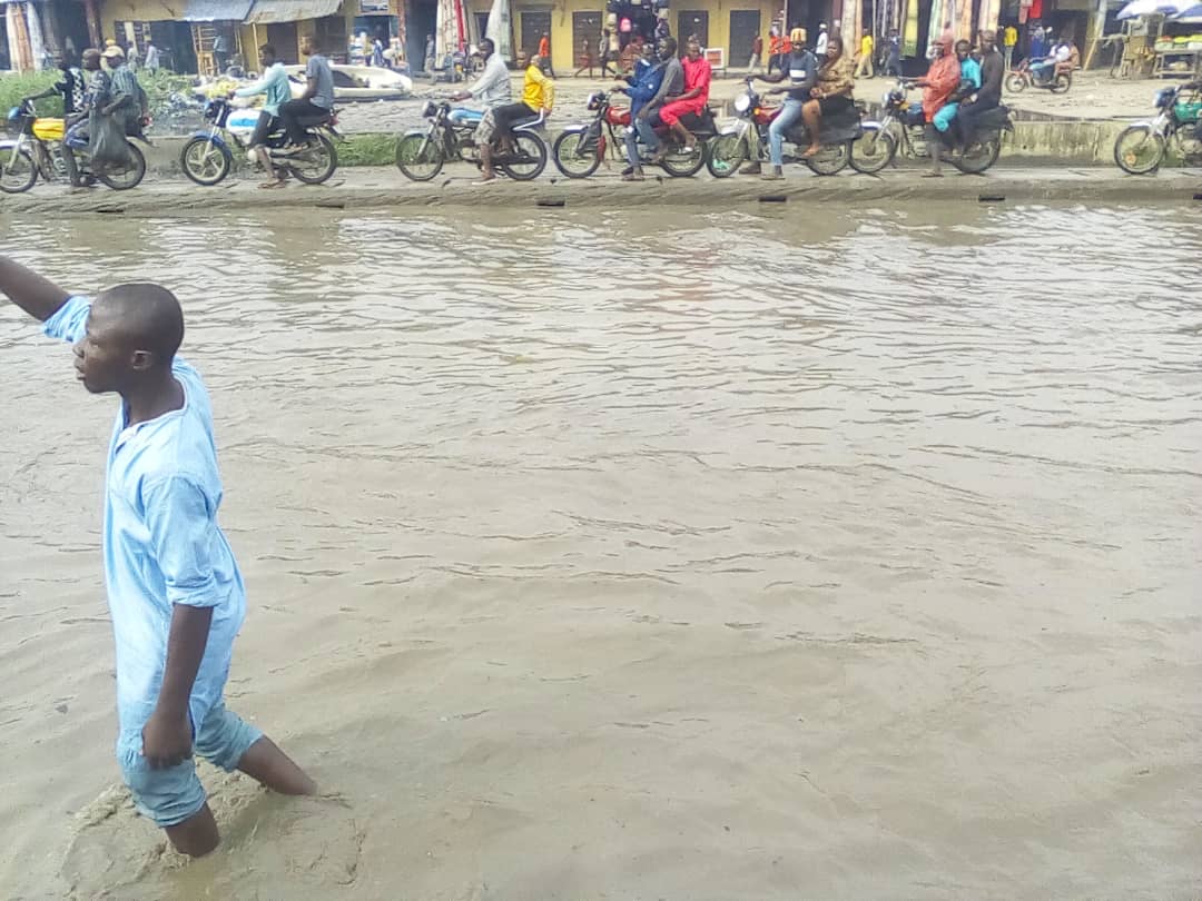 Lagos flood: Alakija, Ojo barracks residents lament[PHOTOS]