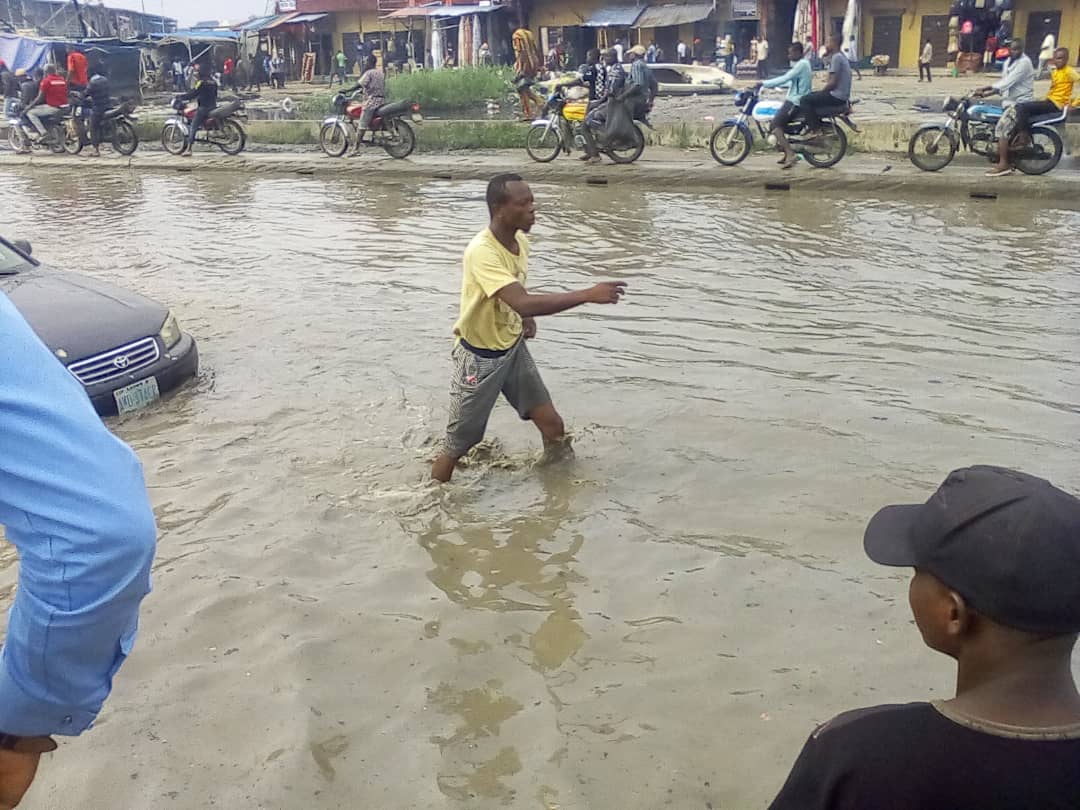 NEMA cautions Lagos residents over heavy downpour