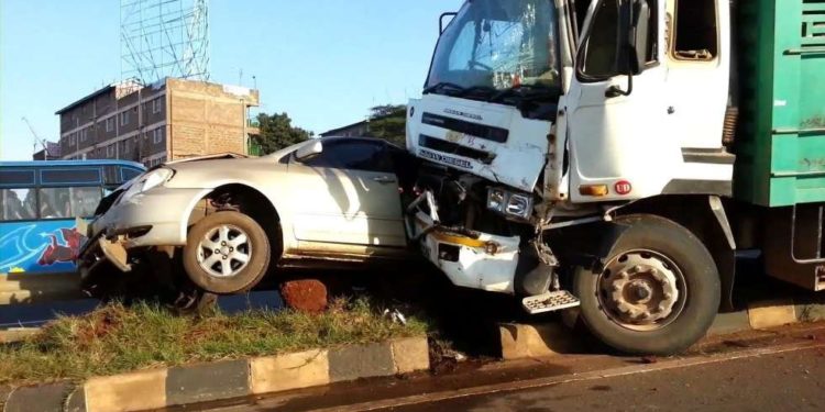 235 die in road crashes during Easter holiday