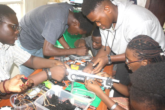 FG commences robotics competition for students