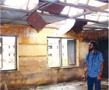 Beautiful Nubia laments over state of alma mater