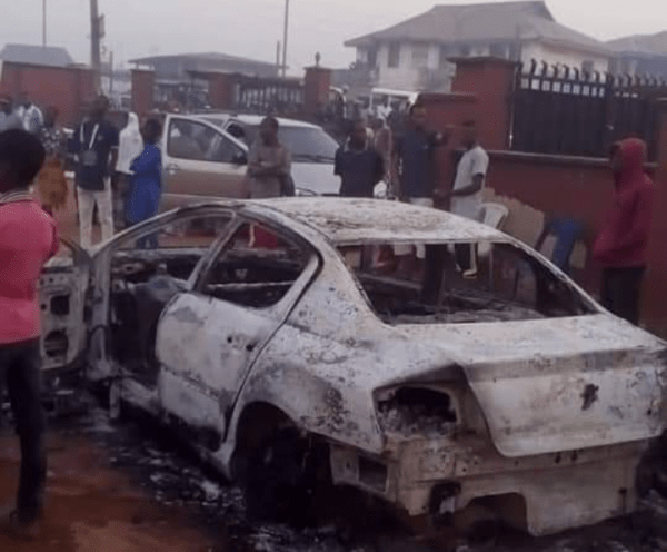 Edo 2020: Thugs  invade venue of Oshiomhole’s rally, burn vehicles, chairs, canopies