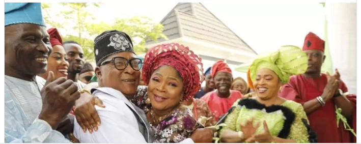 Kollington Ayinla, Salawa Abeni back in each other’s arms