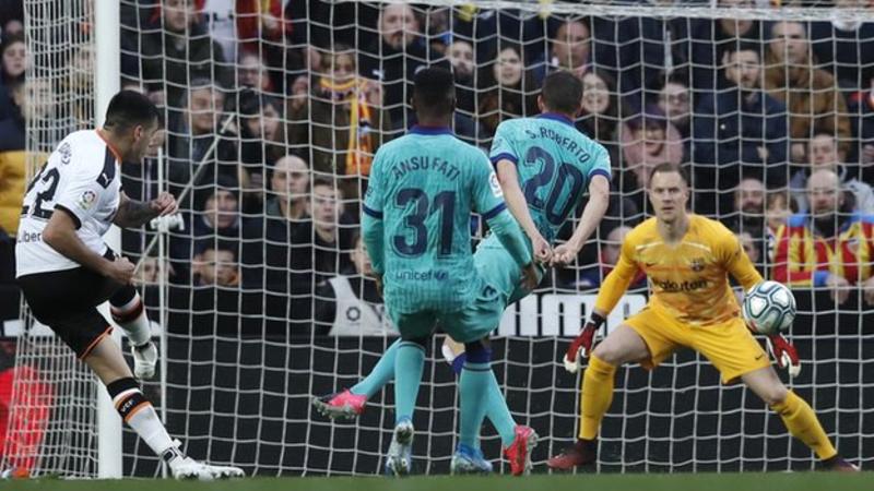 La Liga: Setien’s Barca beaten at Valencia