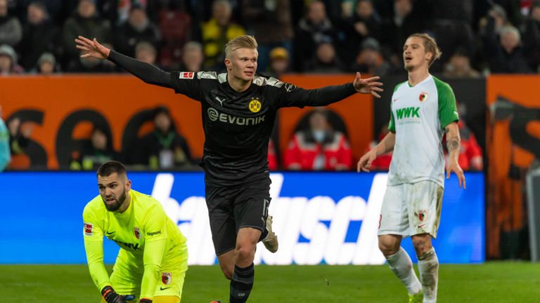 Man Utd target scores 23-minute hat-trick on Dortmund debut