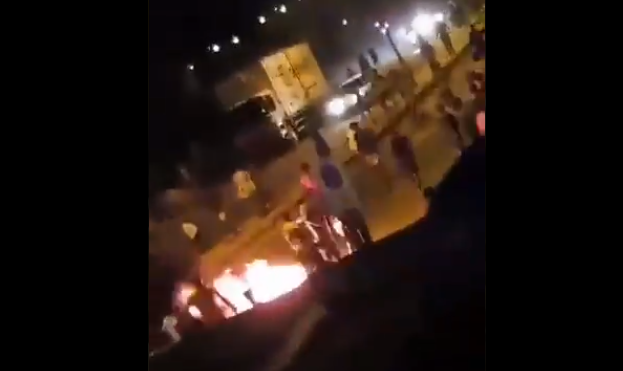 NIGHT OF HORROR IN LAGOS: Cultists, armed robbers torment residents in Agege, Alimosho amid lockdown [Videos]