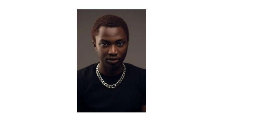 COVID-19: Afro pop singer shares cash, food items in Ilorin