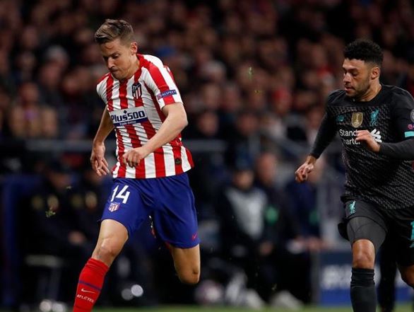Atletico Madrid midfielder names dog ‘Anfield’ [Photo]