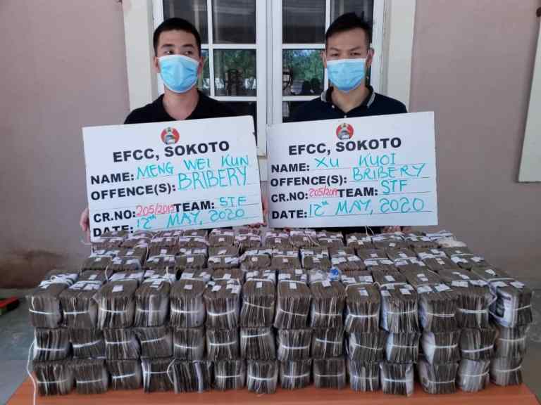 [Photo] Two Chinese arrested for offering EFCC N100m bribe