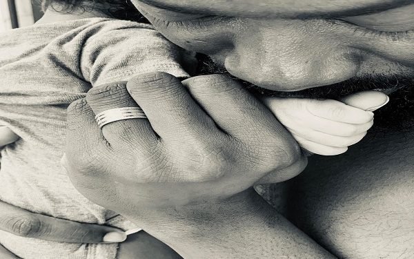 Adekunle Gold, Simi welcome baby girl