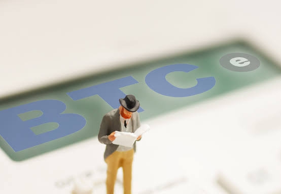Authority freezes $90m linked to cryptocurrency trader BTC-e