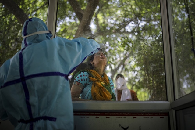 India tops a million coronavirus cases as pandemic hits villages