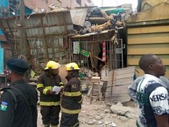 [BREAKING + video]: Several trapped, others feared dead as building collapse in Ebute Metta, Lagos